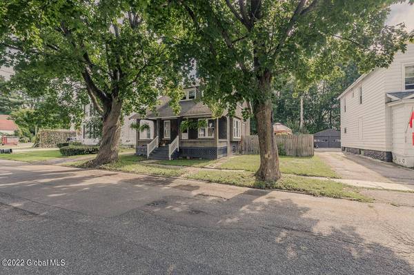 518 N Market Street, Johnstown, NY 12095