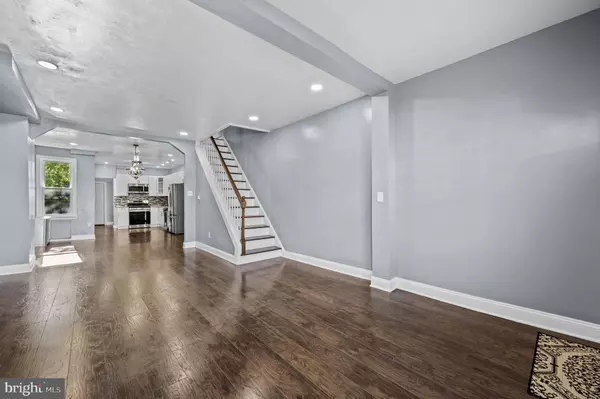 6520 CHESTER AVE, Philadelphia, PA 19142