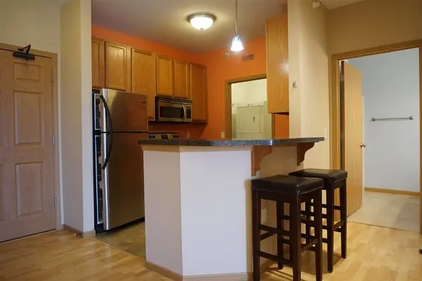 121 Metro Terr #307, Madison, WI 53718