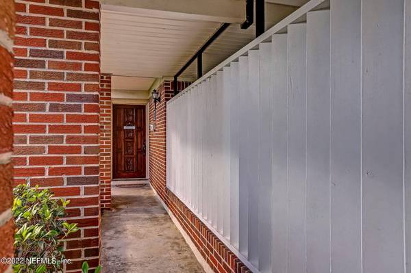 7675 PINNACLE DR, Jacksonville, FL 32221