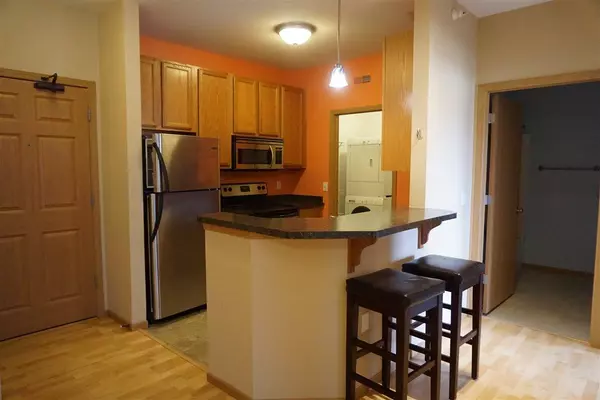 121 Metro Terr #307, Madison, WI 53718