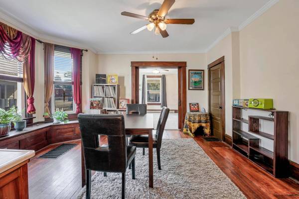 2312 E 5th Avenue, Columbus, OH 43219