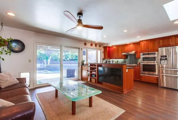 5290 Middleton Rd, San Diego, CA 92109