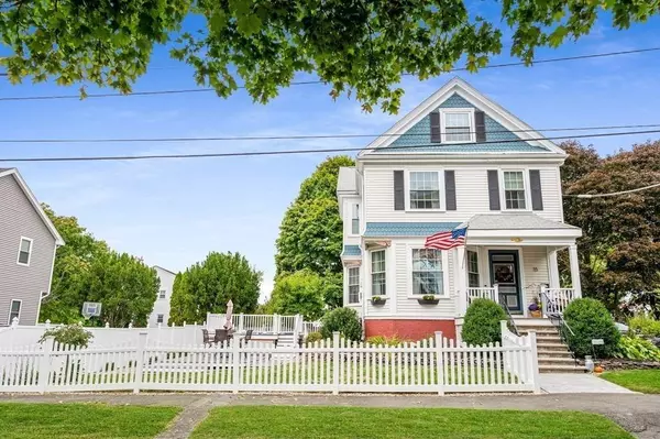 15 Perry St, Danvers, MA 01923