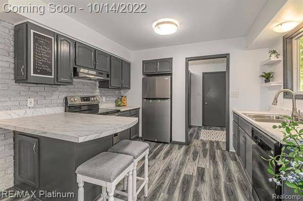 9650 FLEMING Road, Cohoctah Twp, MI 48836