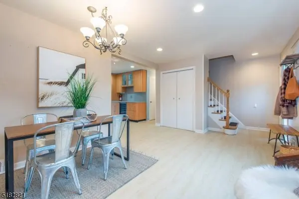 96 Deerfield Rd, West Caldwell Twp., NJ 07006