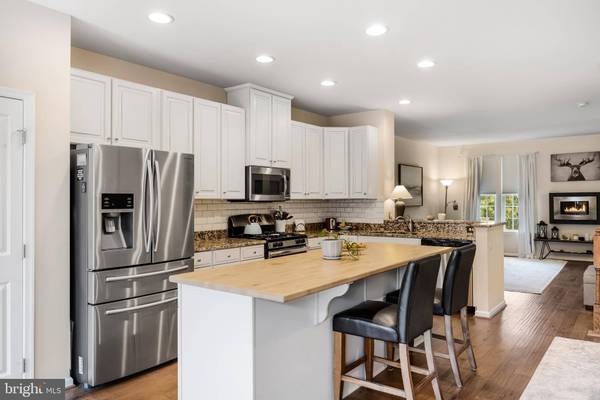 1911 LUKAS CT, Cinnaminson, NJ 08077