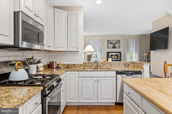 1911 LUKAS CT, Cinnaminson, NJ 08077