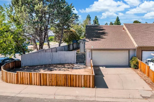 7566 Whisperwillow DR, Sacramento, CA 95828