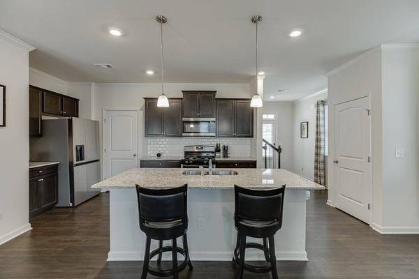 5746 Turnstone TRL, Flowery Branch, GA 30542