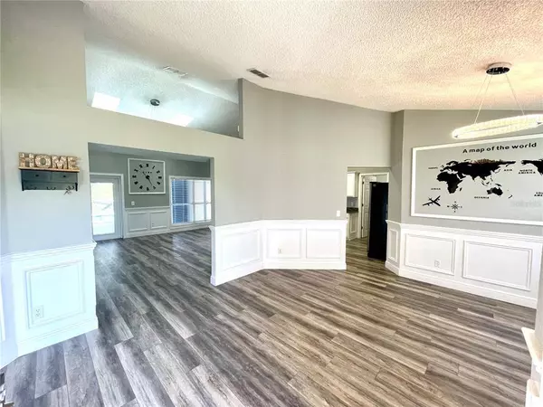 1740 SMOKETREE CIR, Apopka, FL 32712