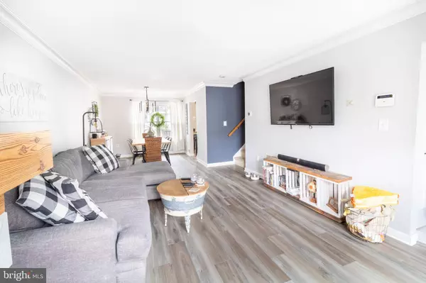 2905 PINHORN DR, Bridgewater, NJ 08807