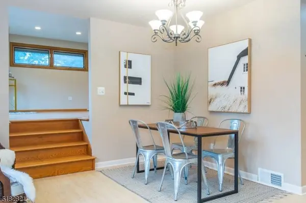 96 Deerfield Rd, West Caldwell Twp., NJ 07006