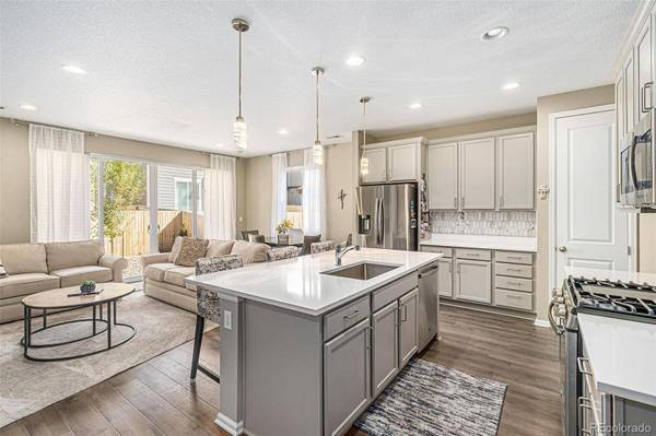 9884 Truckee ST, Commerce City, CO 80022