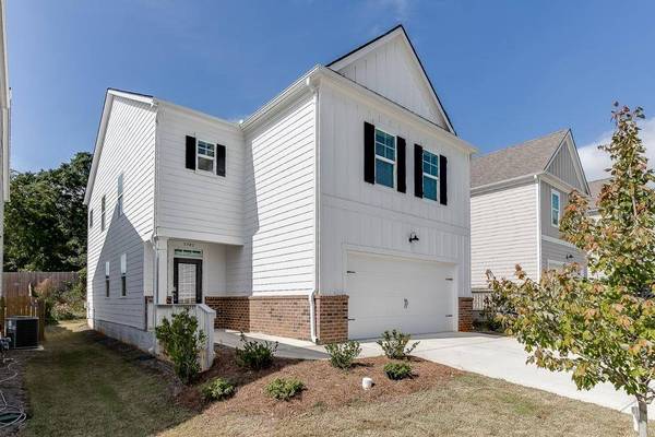 5746 Turnstone TRL, Flowery Branch, GA 30542