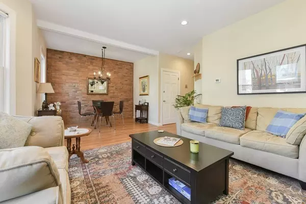 30 Newbern St #2, Boston, MA 02130