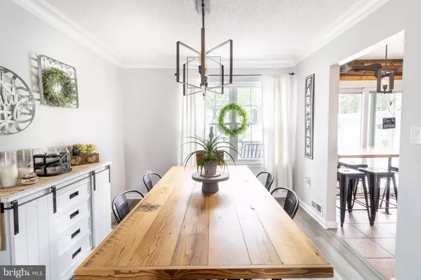 2905 PINHORN DR, Bridgewater, NJ 08807