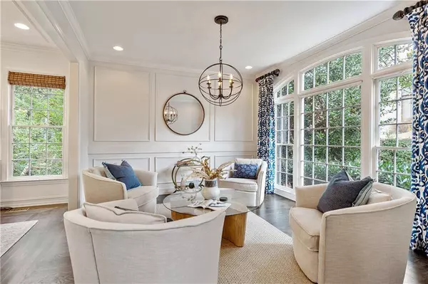 11110 Crofton Overlook CT, Johns Creek, GA 30097