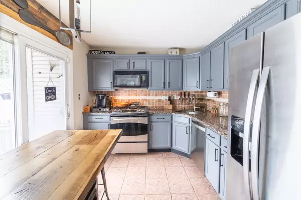 Bridgewater Townhome by Tom Ciccarone and RE/MAX InStyle Realty