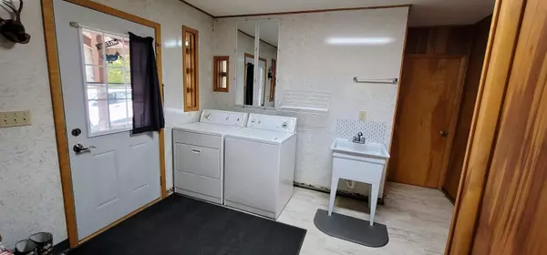 14302 US HWY 14, Sylvan, WI 53581