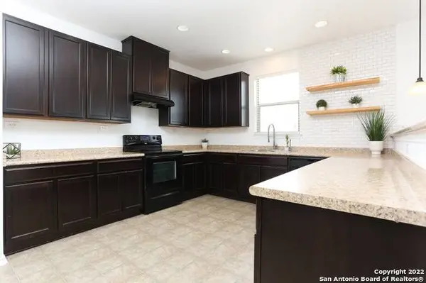 10914 Almond Wood, San Antonio, TX 78233