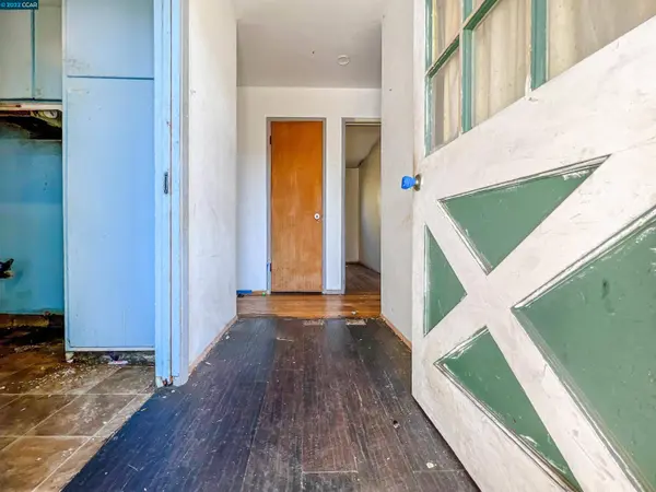 1771 Via Lobos, San Lorenzo, CA 94580