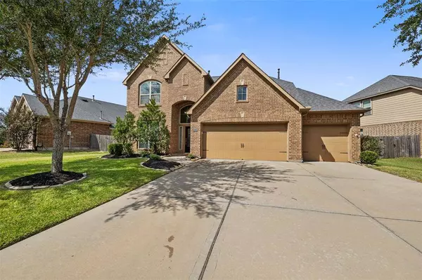 2858 Park Hills DR, Katy, TX 77494