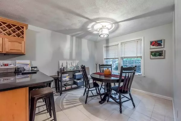 9 Michael Way #9, Andover, MA 01810