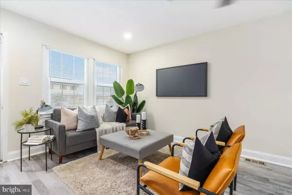 8 LENIS CT, Windsor Mill, MD 21244