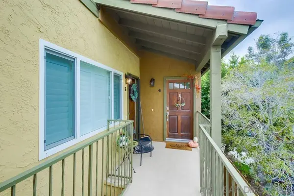 4587 39th Ave #5, San Diego, CA 92116