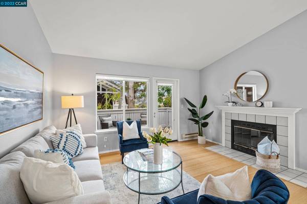 116 Marina Lakes Dr, Richmond, CA 94804