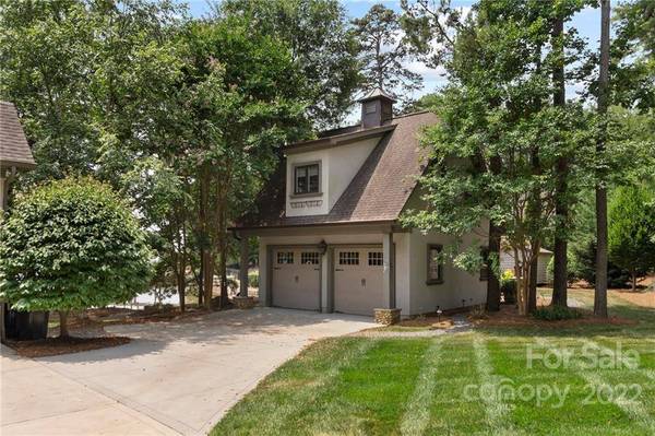 213 Tuskarora TRL, Mooresville, NC 28117