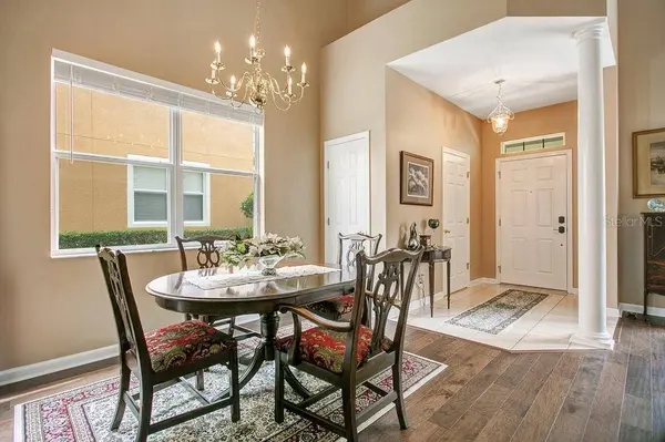 906 CARLYLE LN, Deland, FL 32724