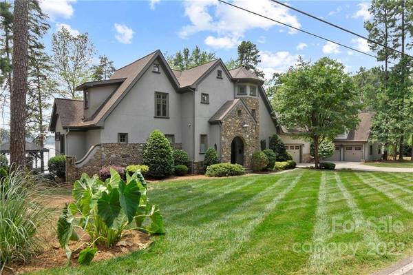 213 Tuskarora TRL, Mooresville, NC 28117