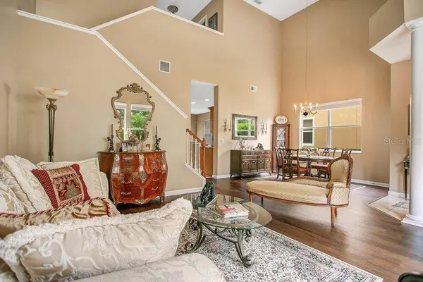 906 CARLYLE LN, Deland, FL 32724