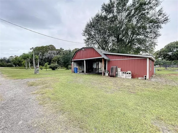 6008 FIVE ACRE RD, Plant City, FL 33565