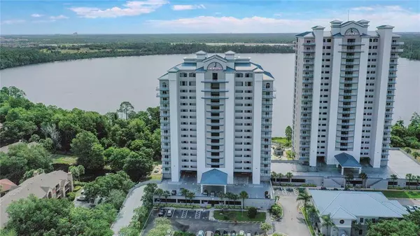 13415 BLUE HERON BEACH DR #1206, Orlando, FL 32821