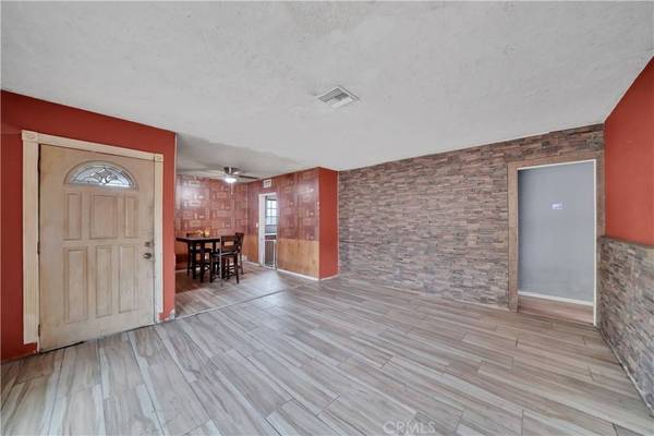 1261 S Pennsylvania AVE, Glendora, CA 91740