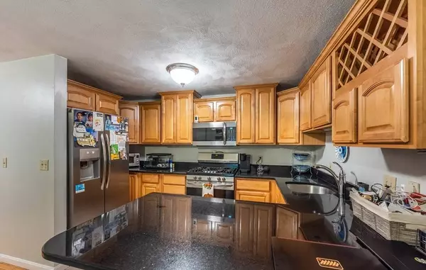 9 Michael Way #9, Andover, MA 01810