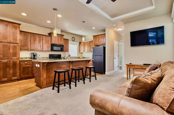 162 Tiki Ln, Pittsburg, CA 94565