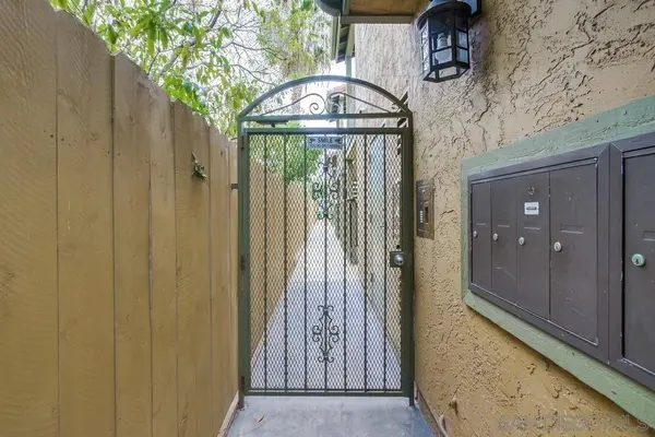 4587 39th Ave #5, San Diego, CA 92116