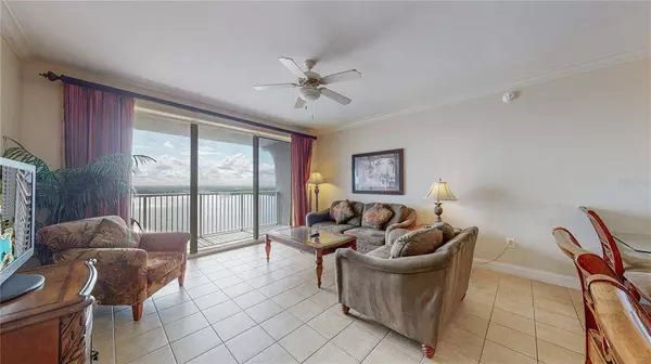13415 BLUE HERON BEACH DR #1206, Orlando, FL 32821