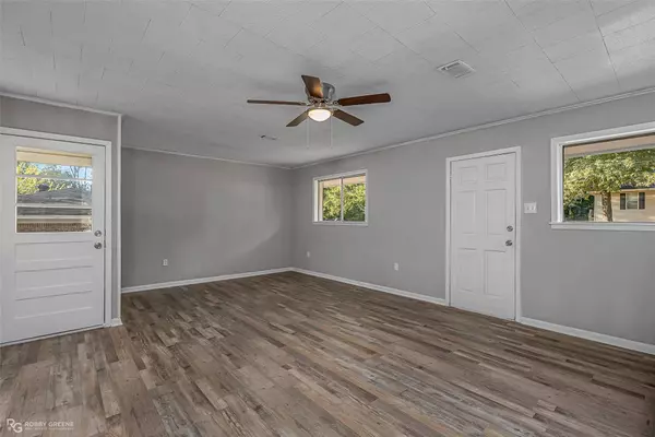 208 Crestview Drive, Minden, LA 71055