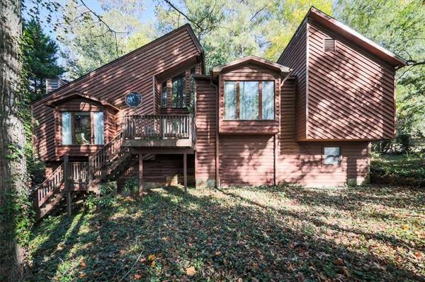 1242 Shiloh Trail East NW