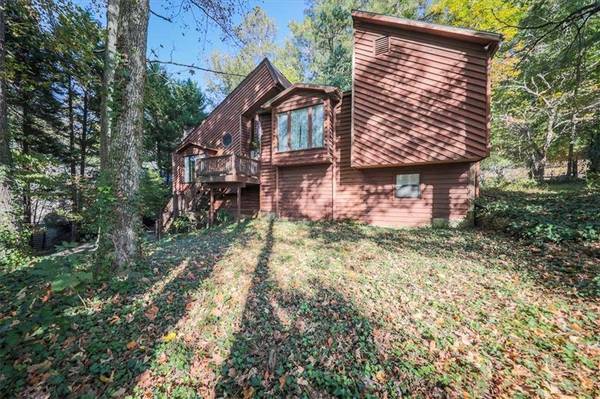 1242 Shiloh Trail East NW, Kennesaw, GA 30144