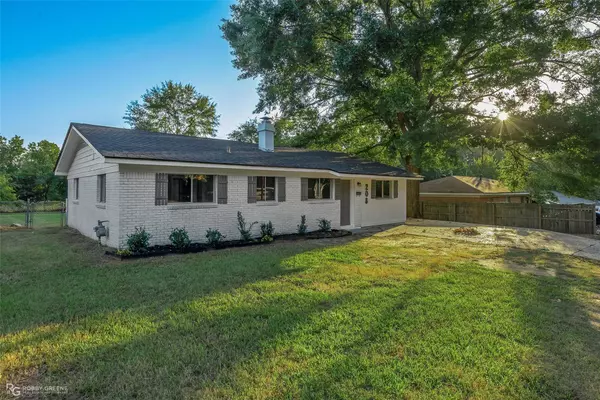 208 Crestview Drive, Minden, LA 71055