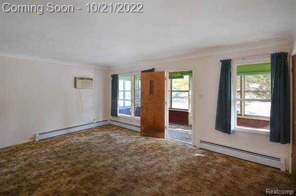 23147 Tuscany Avenue, Eastpointe, MI 48021