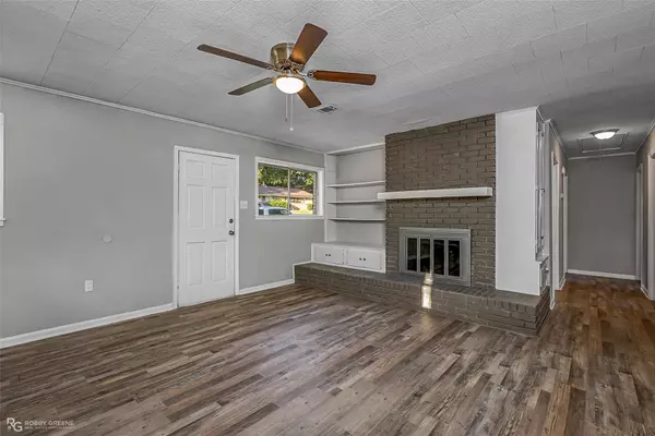 208 Crestview Drive, Minden, LA 71055