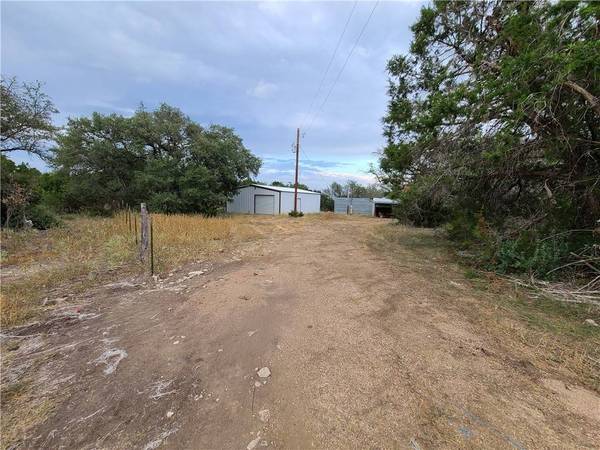 8755 S Us Highway 183, Briggs, TX 78608