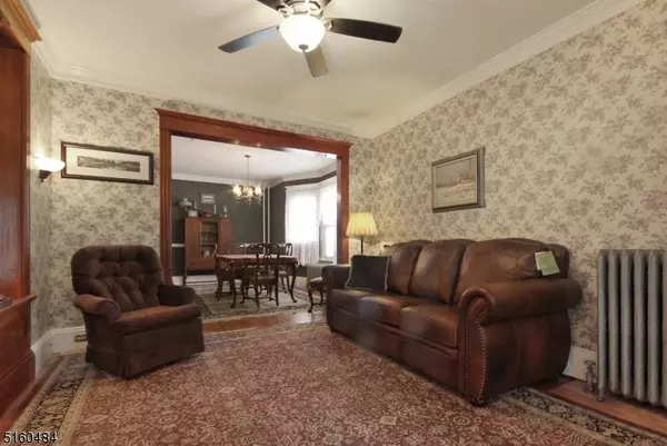 6 Summit Ave, Phillipsburg Town, NJ 08865